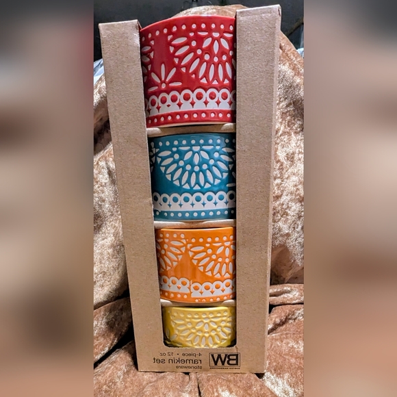 NWT Colorful Ceramic Ramekins Set - Picture 2 of 6